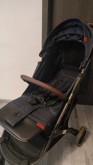 Športový kočík Carrello Astra - 8