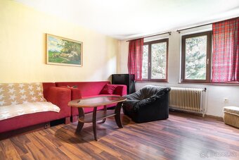 Priestranný 5i rodinný dom, Veľký Folkmar - predaj - 8