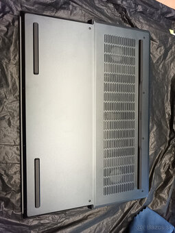 Lenovo Legion 7 Pro | RTX 4080 | R9 7945HX | 32 GB | 4 TB - 8