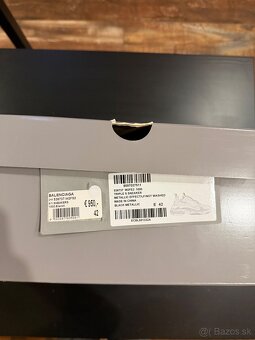 BALENCIAGA TRIPLE S - 8