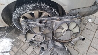 Toyota rav4 2.0 D4d 85kw diely - 8