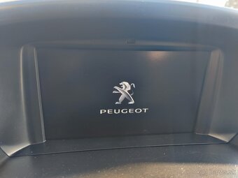 Peugeot Expert - 8
