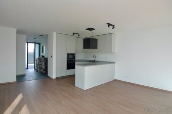 3 izb byt Rovinka NOVOSTAVBA - 8