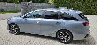 Kia Ceed SW 1.5 T-GDi GT-Line automat 7st - 8