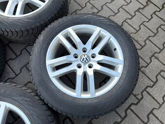 245/55/19 Nokian VW Toareg 5x130 - 8