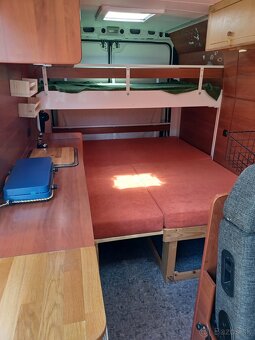 Rodinný karavan Citroen Jumper 2.2HD - 8