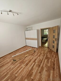 Prenajom 3 izbovy byt - 8