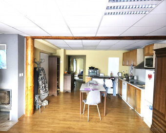 Na predaj: Rodinný dom s jedinečným príbehom a veľkým potenc - 8