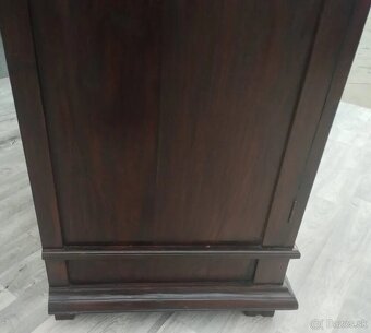 Skriňa teaková s 2 šuplíkmi. - 8