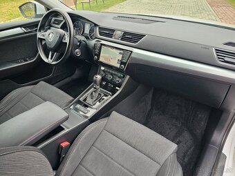 ŠKODA SUPERB COMBI III 1.6 TDI DSG KAMERA ŤAŽNÉ KESSY 2016 - 8