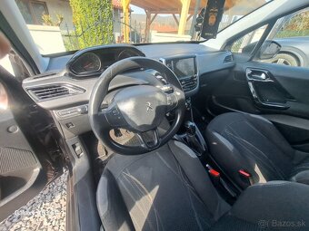Peugeot 208 1.4 HDI - 8