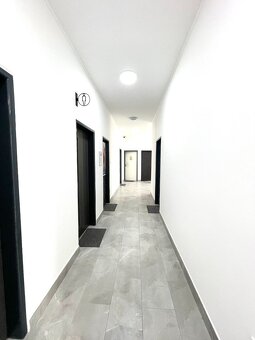 Jedinečné komerčné priestory v centre Galanty na prenájom - 8