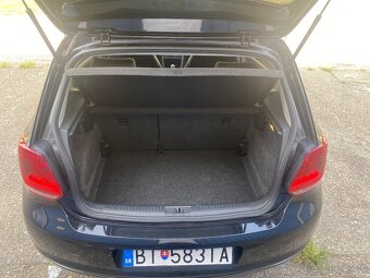 Predám VW Polo 6r 1.2 htp 51 kW hatchback - 8