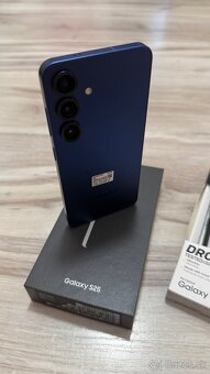 Vymenim zanovny Samsung S25 uz aj so sklom a obalom - 8