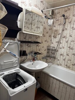 Prenájom 3izb. zariadeného bytu na Jazdeckej ul., Nové Zámky - 8