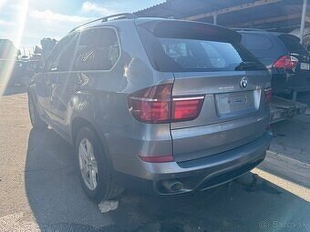 Prodam nahradni dily z BMW x5 e70 lci 40d 225kw 7míst - 8