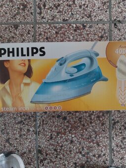 Šijaci stroj veritas + žehlička Philips - 8