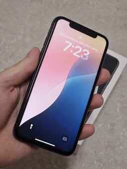 iPhone Xs 64gb TOP STAV - 8