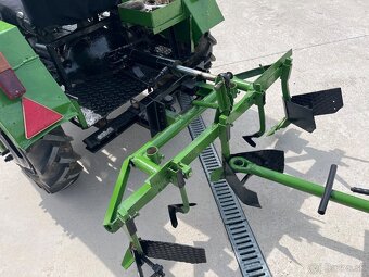 Predám malo traktor domácej výroby+oboravač/vlečka/pluch - 8