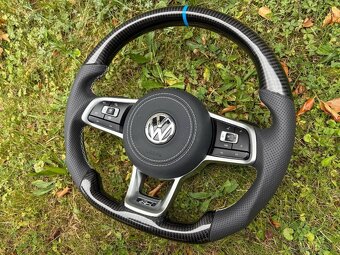 VOLKSWAGEN VOLANT KARBON + PERFOROVANA KOŽA - 8