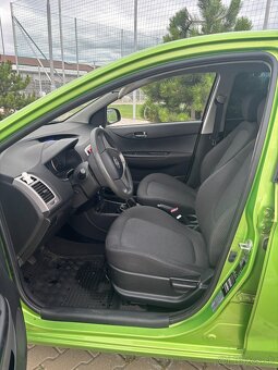 Hyundai i20 - 8