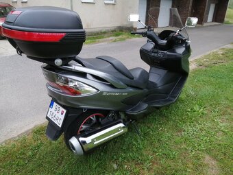 Suzuki Burgman AN 400 - 8
