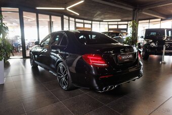 Mercedes-Benz E53 AMG 4MATIC+ - 8