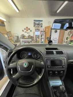 Škoda Octavia 2 facelift 1.9 TDI Combi - 8