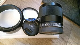 Predám objektív FE SONY 28mm svetelný f/2.0 - 8