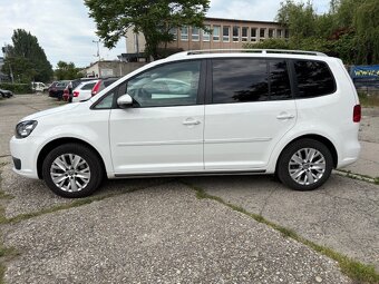 Volkswagen Touran 1.6 TDI Premium Comfortline - 8