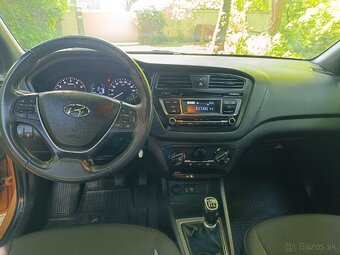 Hyundai i20 - 8