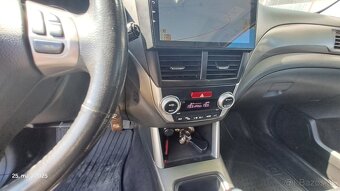 Subaru forester 2.0 diesel 110 kw rv.2013 - 8