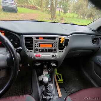 Kia Rio 1.4i LPG - 8