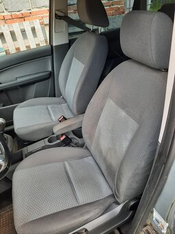 Ford focus CMAX - 8