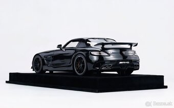 Mercedes-Benz SLS AMG | Henson&Heaven 1/18 - 8