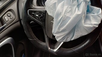 Opel Insignia 2.0 diesel kW 120 - 8