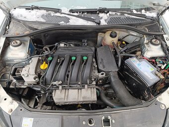 Renault Clio 2 1.6 16v - 8