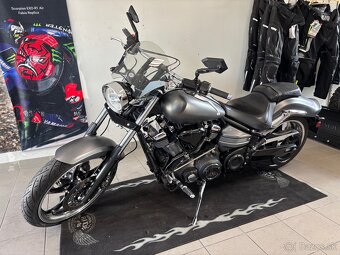 Yamaha XV 1900 Raider - 8