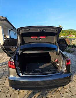 Audi A6 - 8