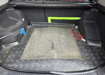 Kia Cee´d 1.4-SENZORY-KLIMA - 8