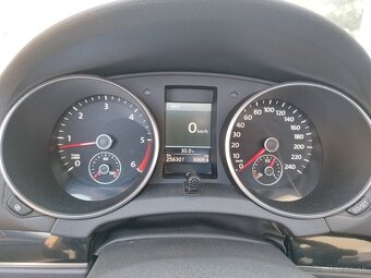 VW Volkswagen Golf Cabrio 2.0TDI AUTOMAT, r.v.: 9/2012 - 8