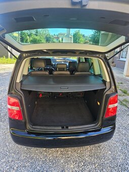 Volkswagen touran 2 0tdi DSG6 - 8