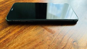 iPhone 11 Black 128GB - 8
