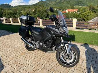 Honda NC750X - 8