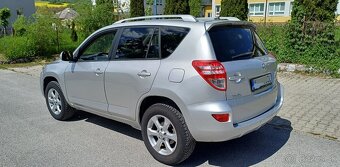 Toyota RAV 4, 2.2d 110kw m6 - 8