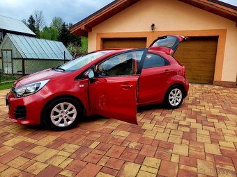 KIA RIO - 8