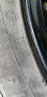 čierne R16" ŠKODA 5x100 Fabia pneu 215/45 R16 Dunlop - 8