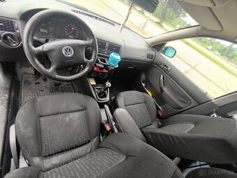 Volkswagen Golf 4 - 8