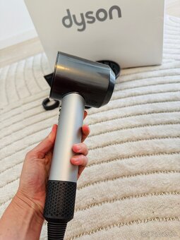 DYSON supersonic fen na vlasy s nadstavcami - 8