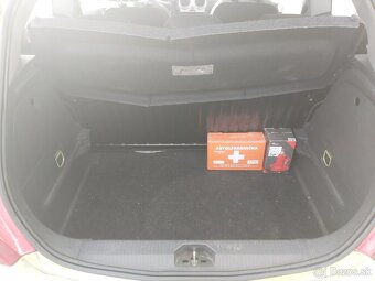 Predám Opel Corsa kat. M1 - 8